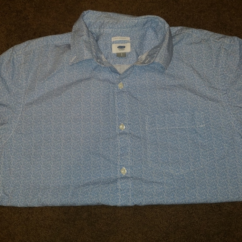 Short sleeved cotton button down
